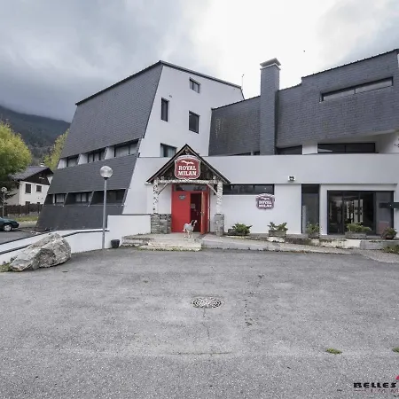 Cozy Avec Sauna, Piscine Et Proche Des Thermes, 4 Pers. A Saint-lary Village - Fr-1-296-328
