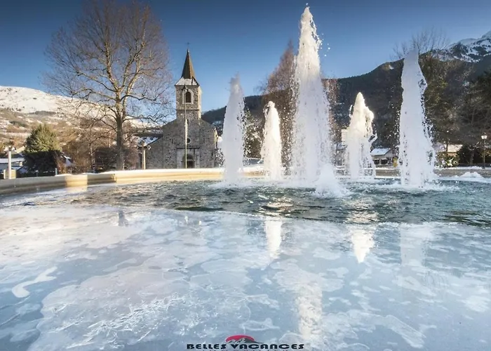 Apartment Cozy Avec Sauna, Piscine Et Proche Des Thermes, 4 Pers. A Saint-lary Village - Fr-1-296-328 *