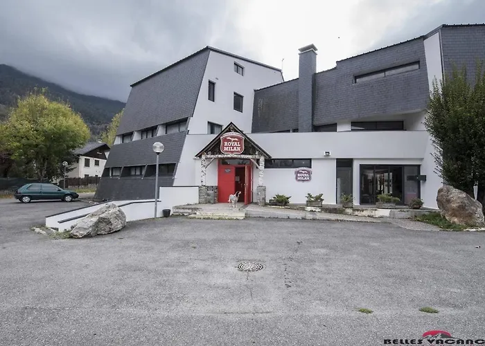 Cozy Avec Sauna, Piscine Et Proche Des Thermes, 4 Pers. A Saint-lary Village - Fr-1-296-328